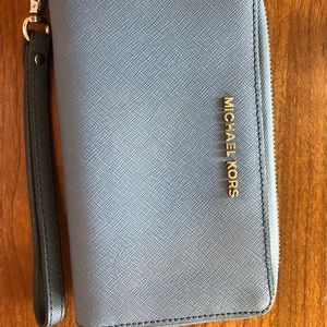 Michael kors light blue wallet